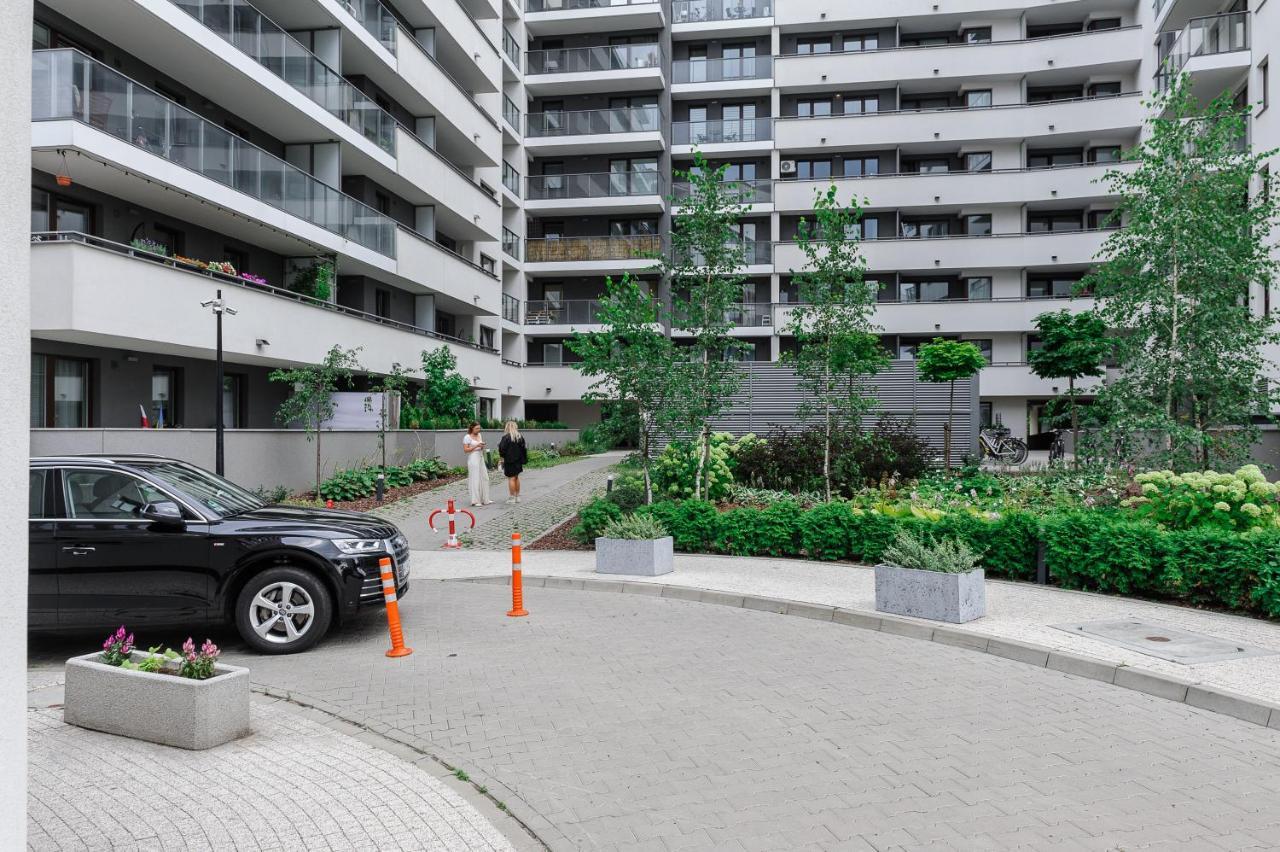 Stylish Near Arkadia Apartment