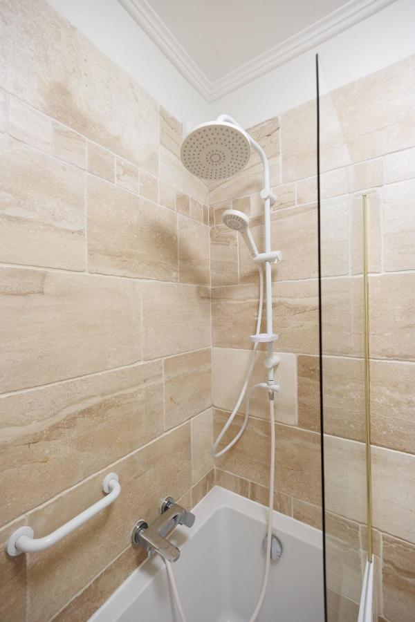 Maison Bruehl - Przy Ogrodzie Saskim Apartment Warsaw