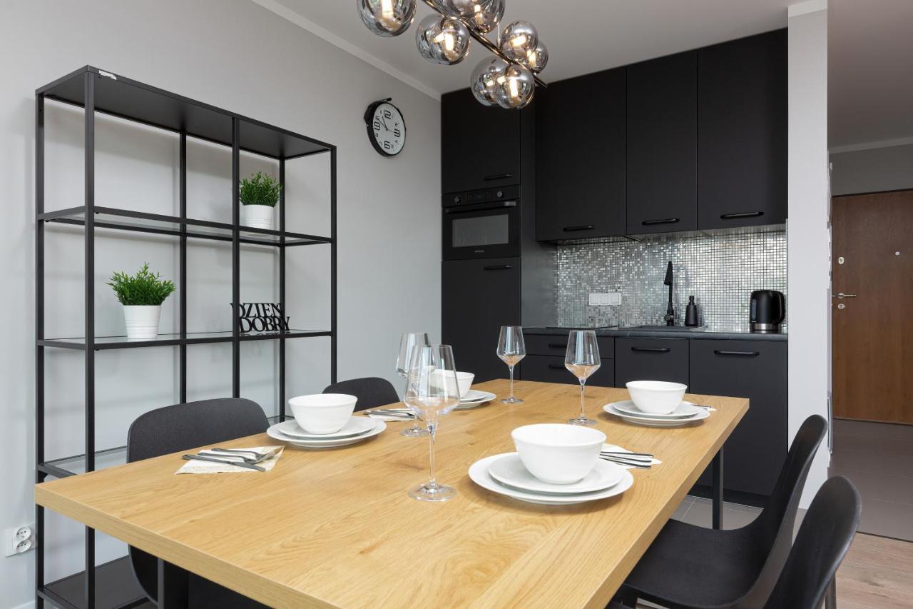 Nowa Grochowska By Renters * Warsaw