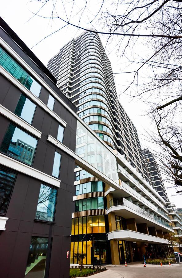 Unique Tower 22 Floor De Luxe Apartment Warschau