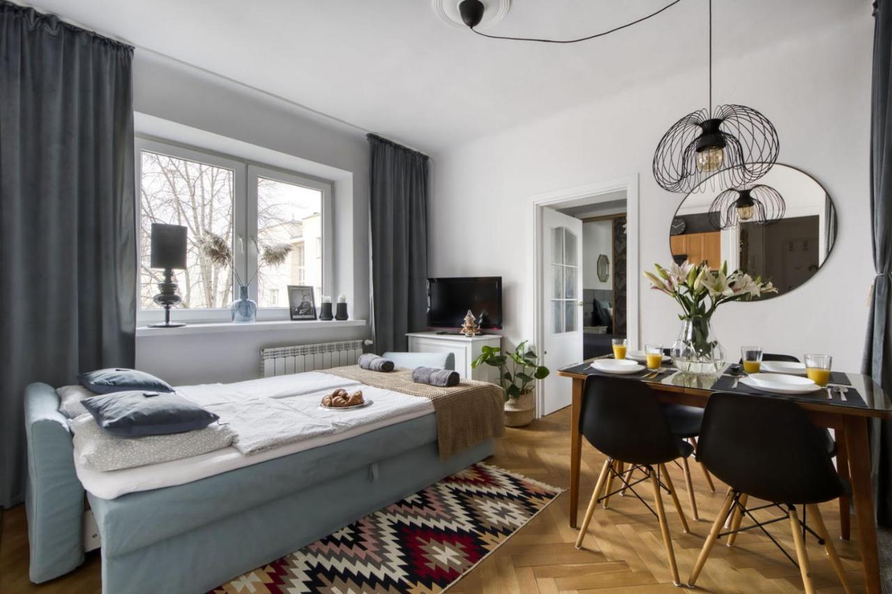 Apartment Parrot Dream Warsaw