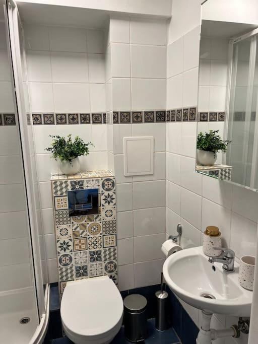 Apartment Ohmyhome - Chmielna Warsaw