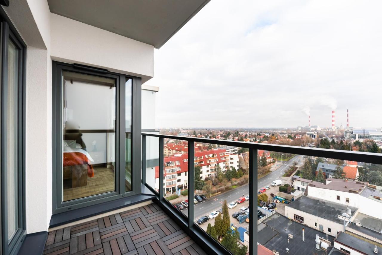 High Wilanow Elegant Apartment