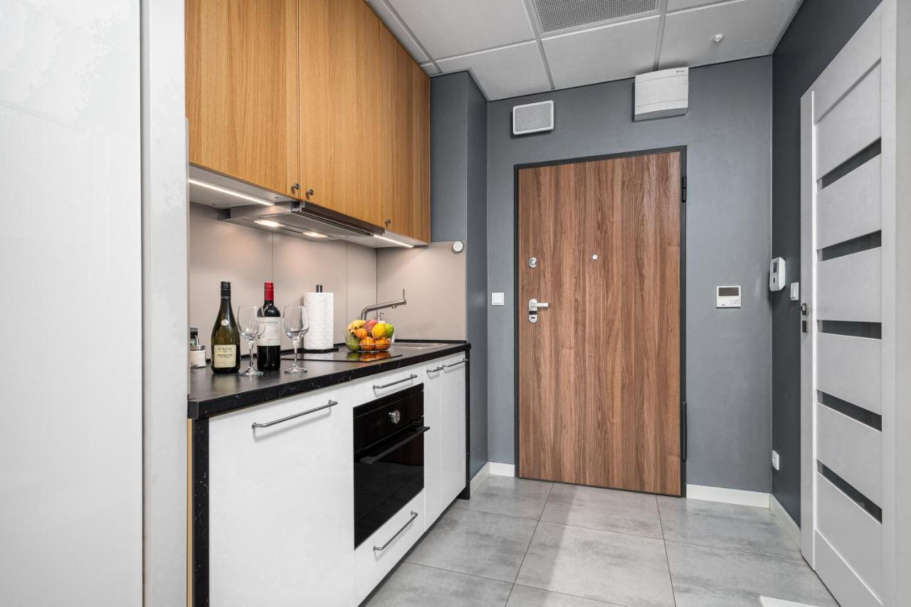Apartament Wola Business Center Prymasa Street Warsaw