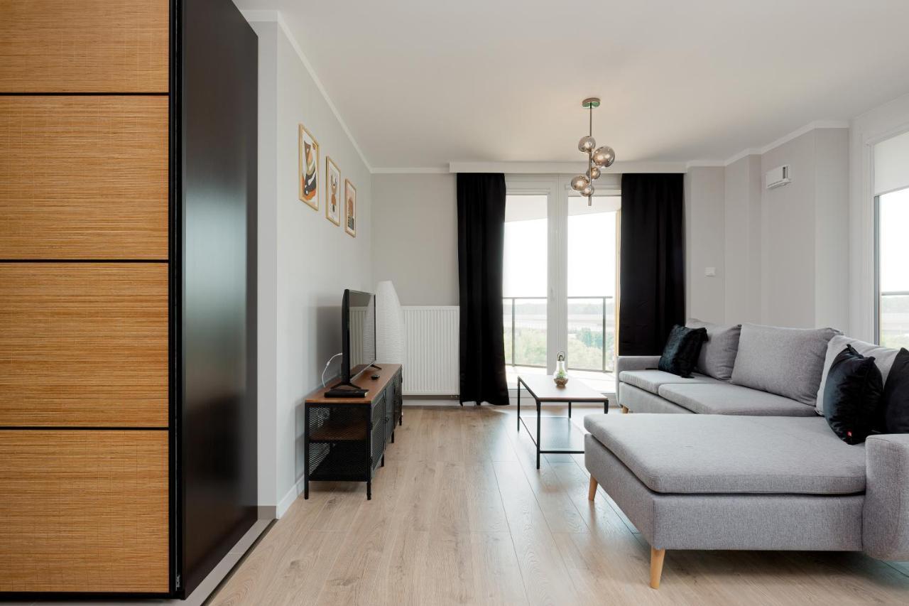 Nowa Grochowska By Renters * Warsaw