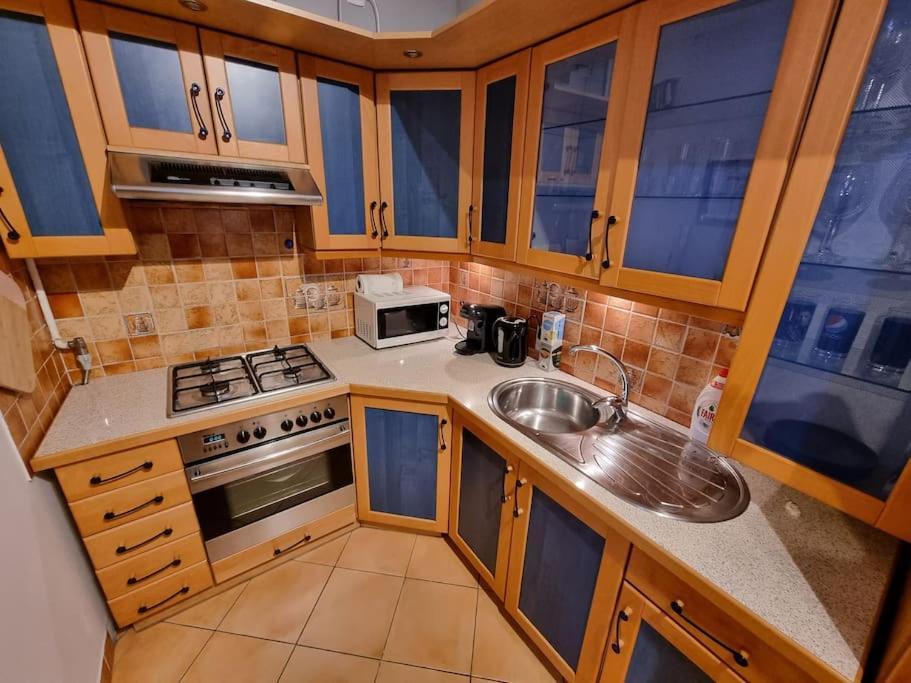 Apartment Apartament Verano - Przy Metro Bemowo