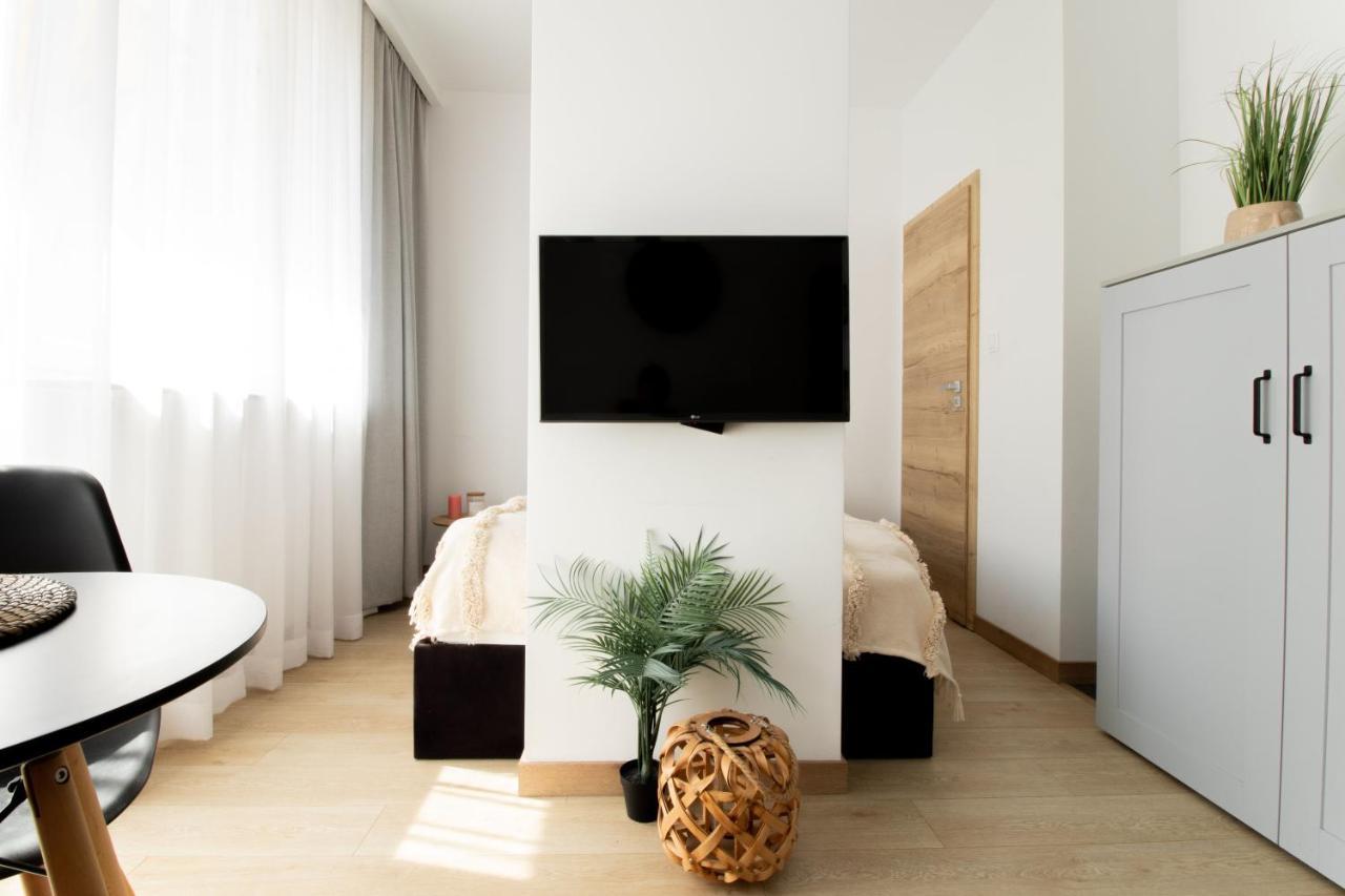 Apartment Piotrapartments - Wilcza Luxury In Centre Warsaw