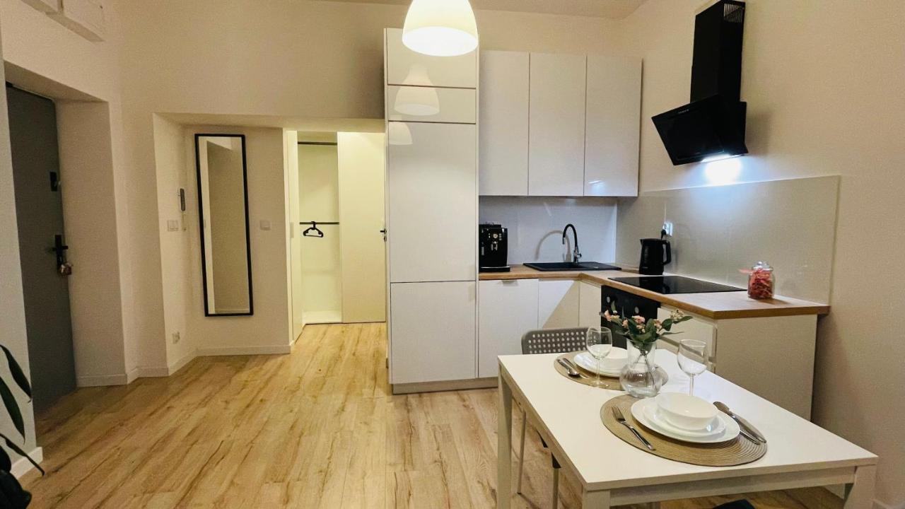 Jm Millennium Kaweczynska 37 Apartamento