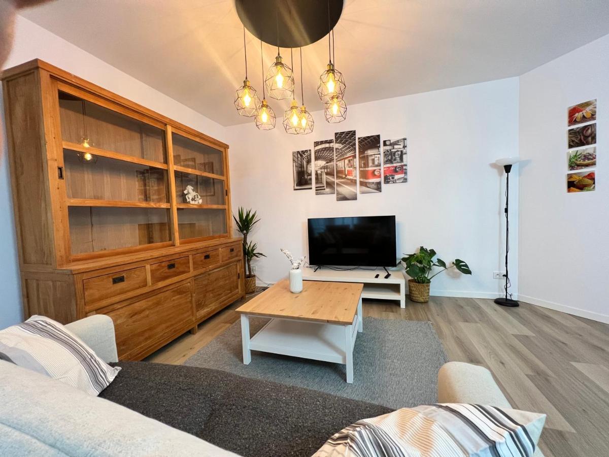 Apartament Big 6 People, 3 Rooms, Airport/mokotow Warszawa