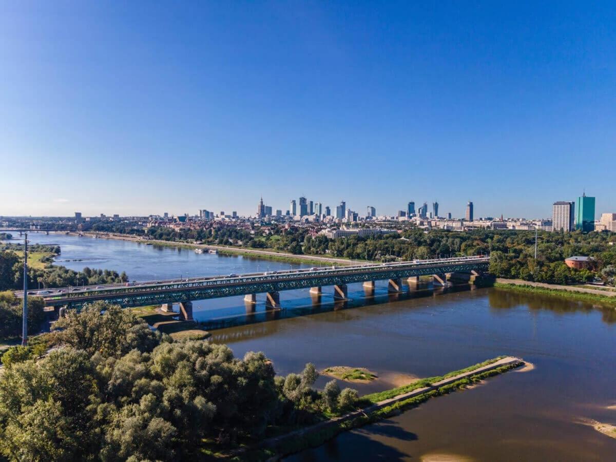 Downtown View 3 60m2+ Free Garage 2km Old Town Metro 9min Tram *