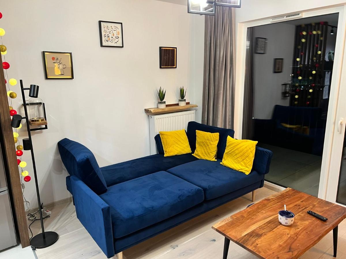 Downtown View 3 60m2+ Free Garage 2km Old Town Metro 9min Tram Apartamento *