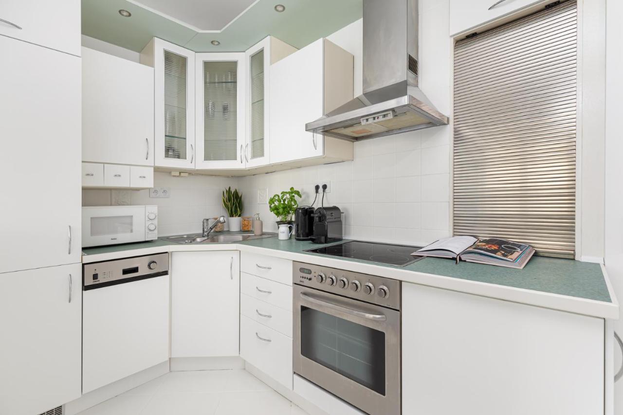 Spacious With Swimming Pool, Gym And Sauna Wwa40 Apartament