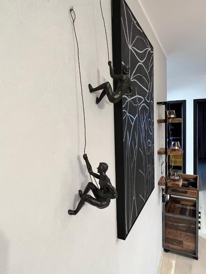 Apartamento Downtown View 3 60m2+ Free Garage 2km Old Town Metro 9min Tram Varsóvia