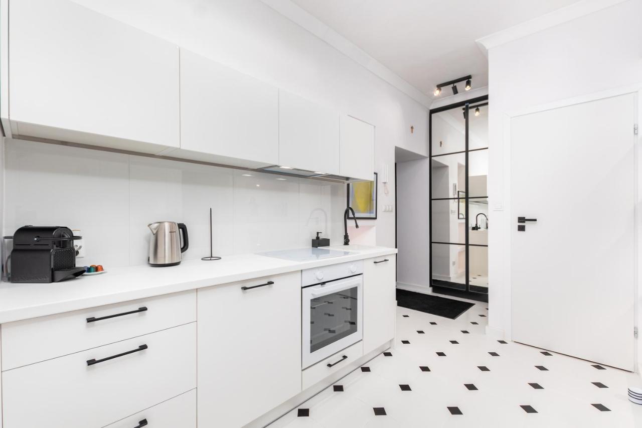 Warynskiego By Your Freedom Apartment *