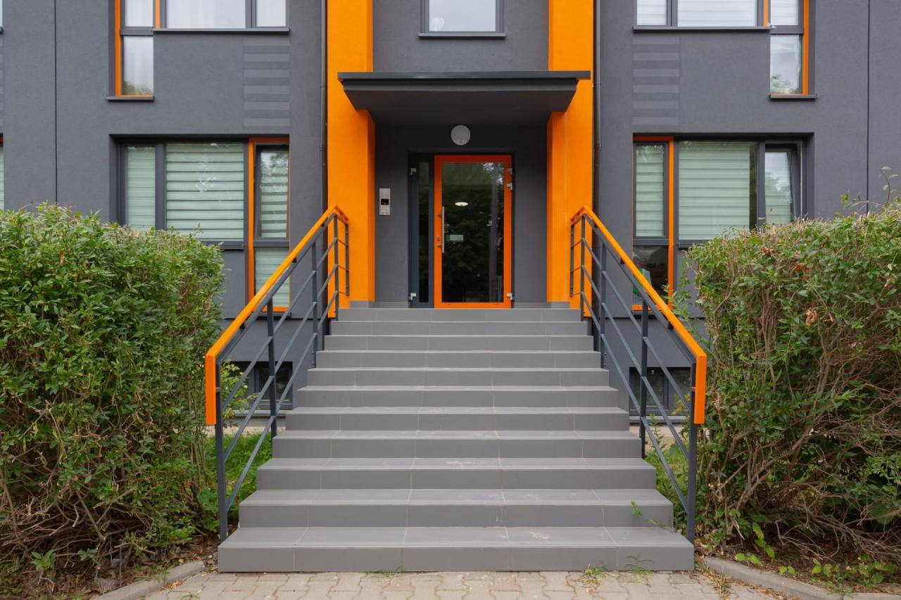 Pet-friendly Batorego By Renters Apartment Warschau