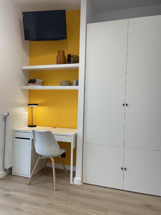 Oui Oui Apartment *