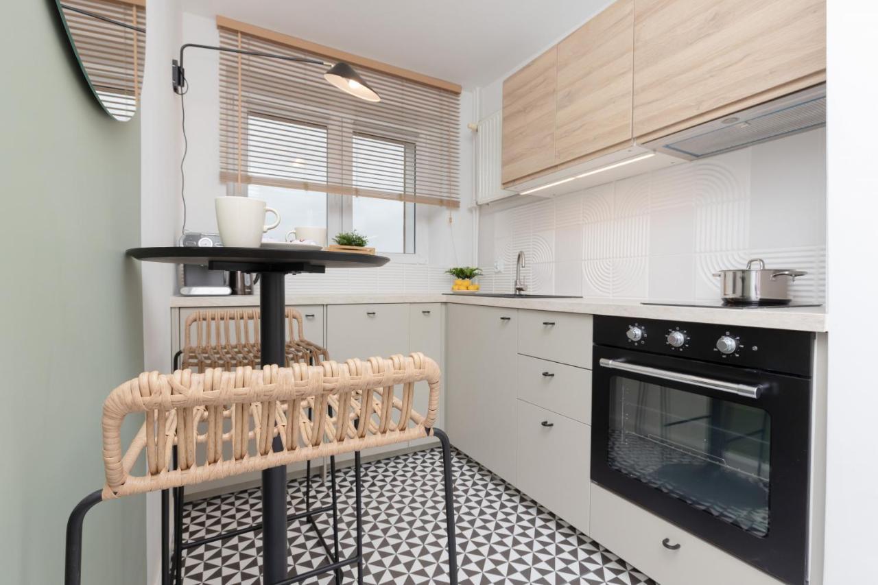 Business Wola Plocka By Renters *