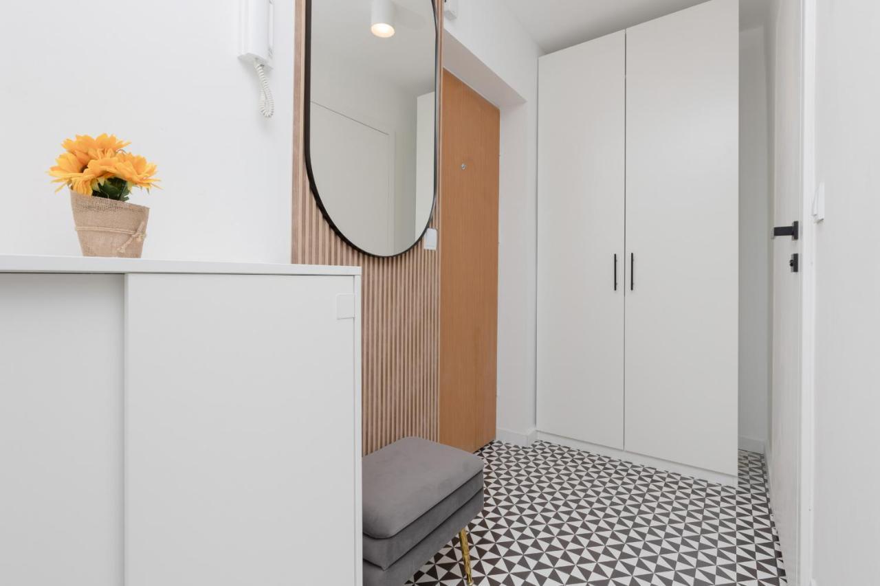 Business Wola Plocka By Renters Apartment Warsaw