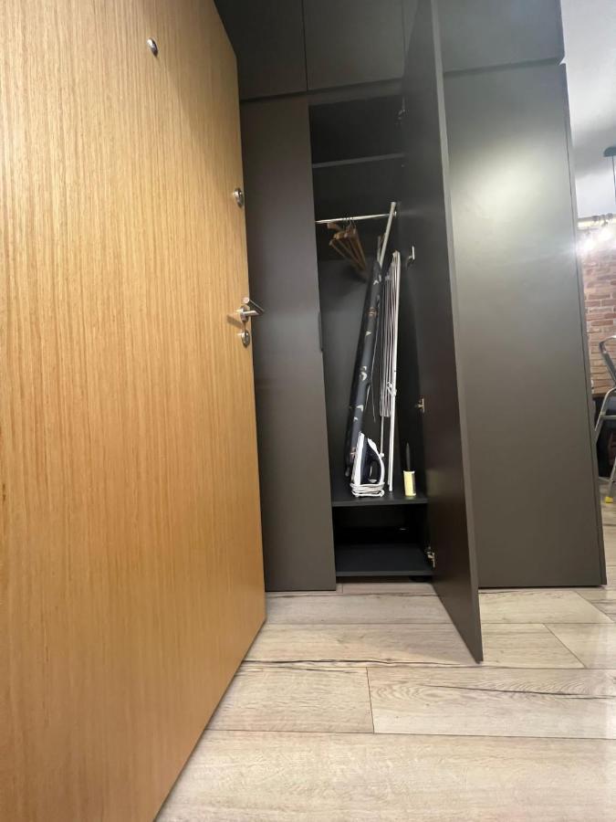 Kolejowa Hub Expo Apartment Warsaw
