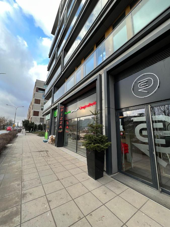 Kolejowa Hub Expo Apartment Warsaw
