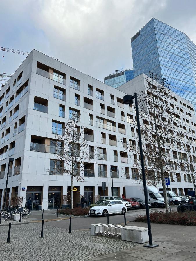 Kolejowa Hub Expo Apartment