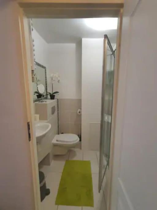 Apartament Centrumtwardastreetcentralstation 10min Wi-fi 1,2gb Sek
