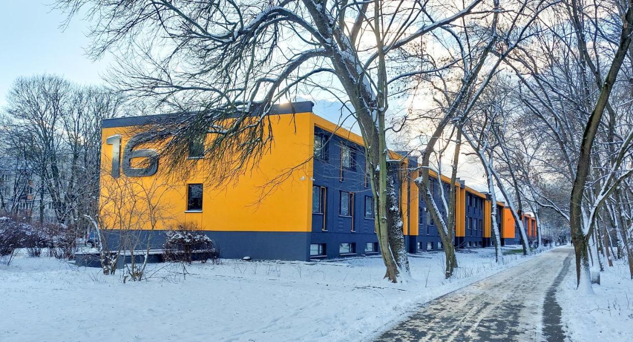M&r Apartament Smart&bright Batorego 16, Netflix, Free Wifi, Metro I Park Pole Mokotowskie, Stodola, Self Check-in, 5 Minut Od Centrum *