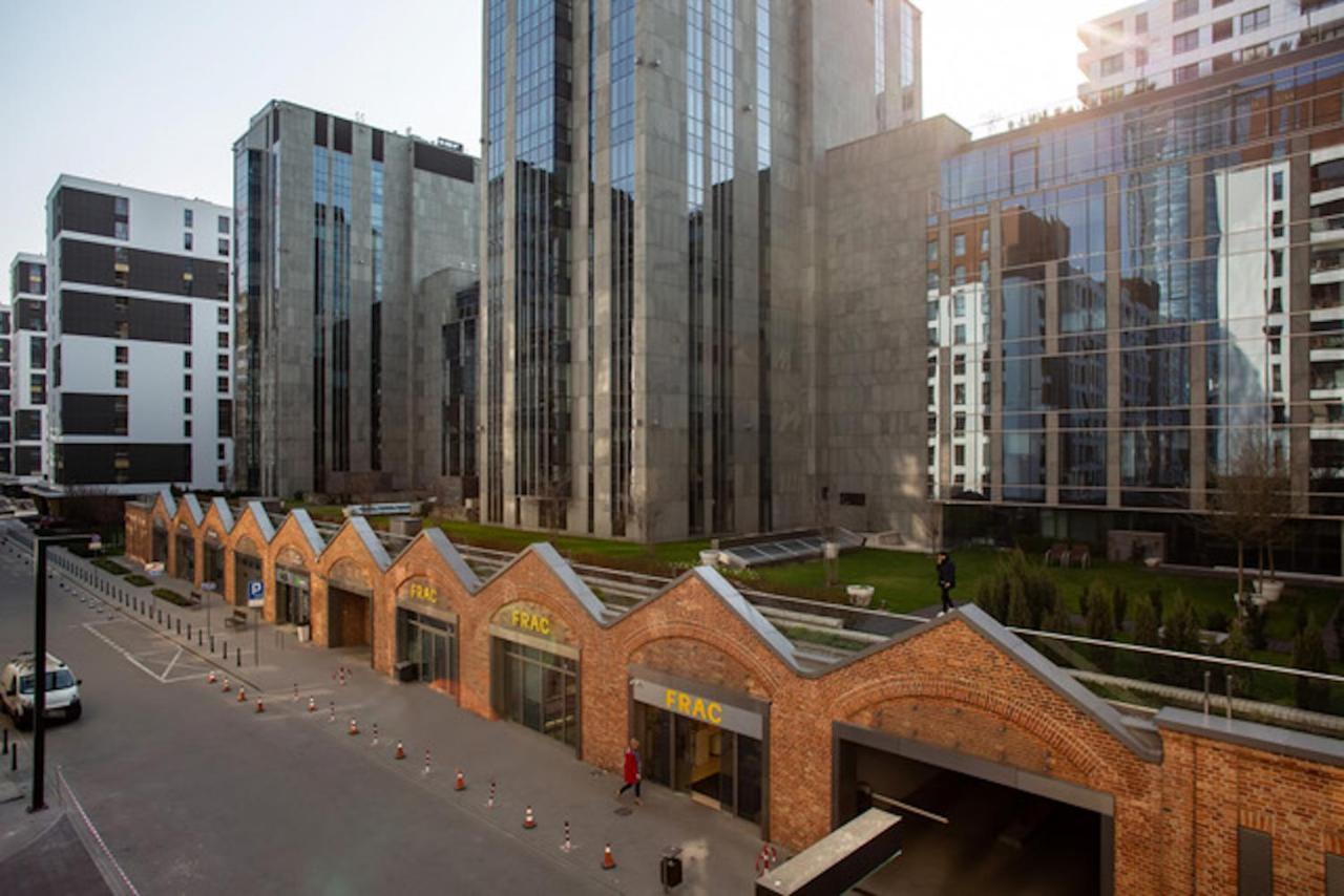 Golden - Big In Luxury Building Near Metro Station-grzybowska 85-5 Apartamento Varsóvia