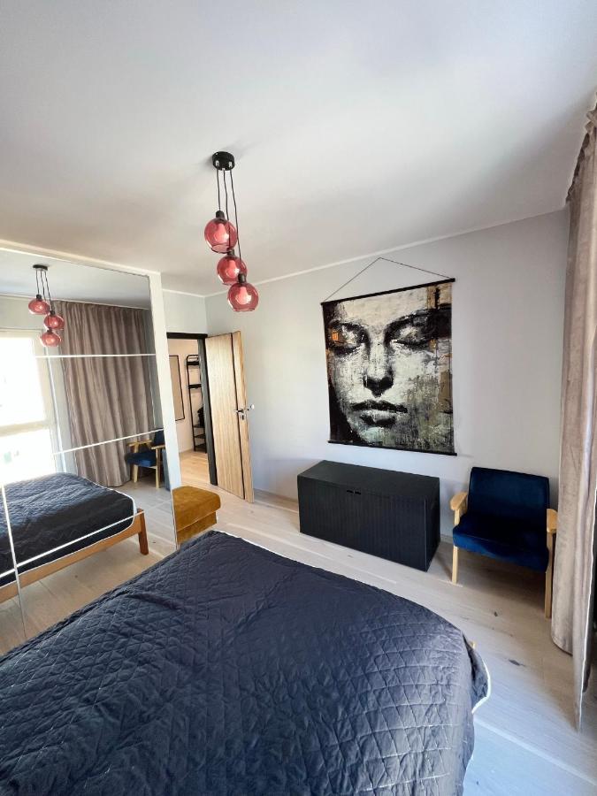 Apartamento Downtown View 3 60m2+ Free Garage 2km Old Town Metro 9min Tram