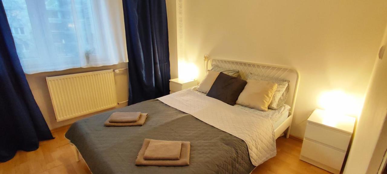Apartment Centrum - Metro Rondo Onz *