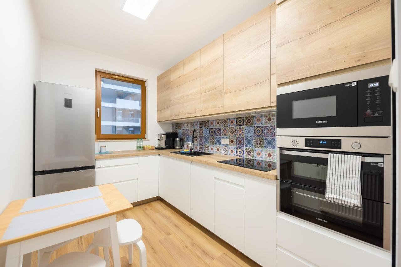 Apartment Bliska Wola Navy Blue Business