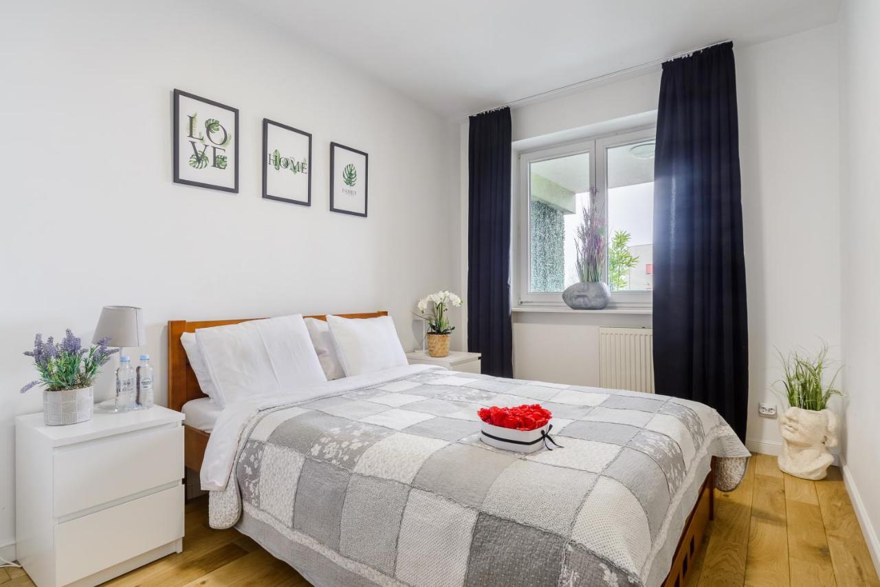 Lumina 3 Bedroom Apart Park Szczesliwicki *