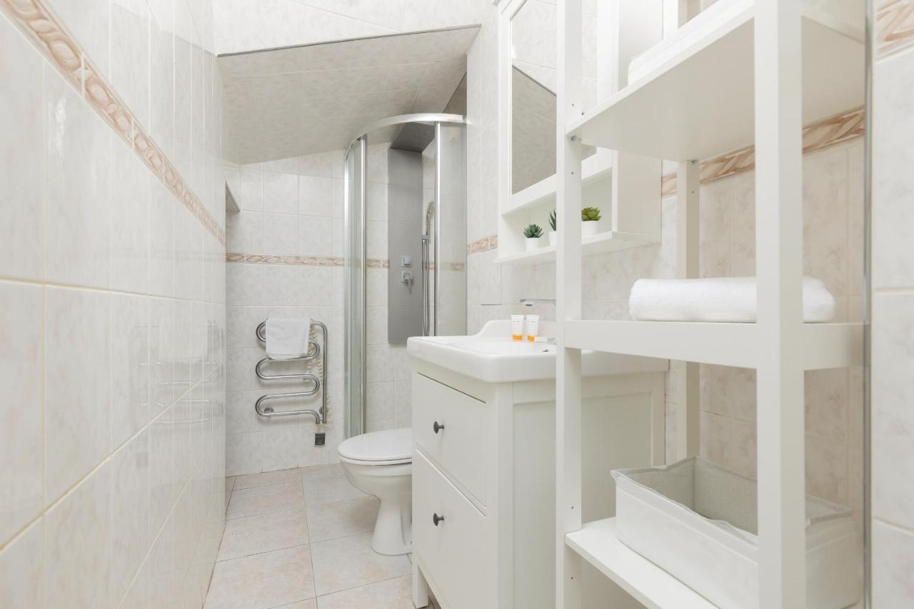 Metro Bemowo Two-storey Pelczynskiego By Renters