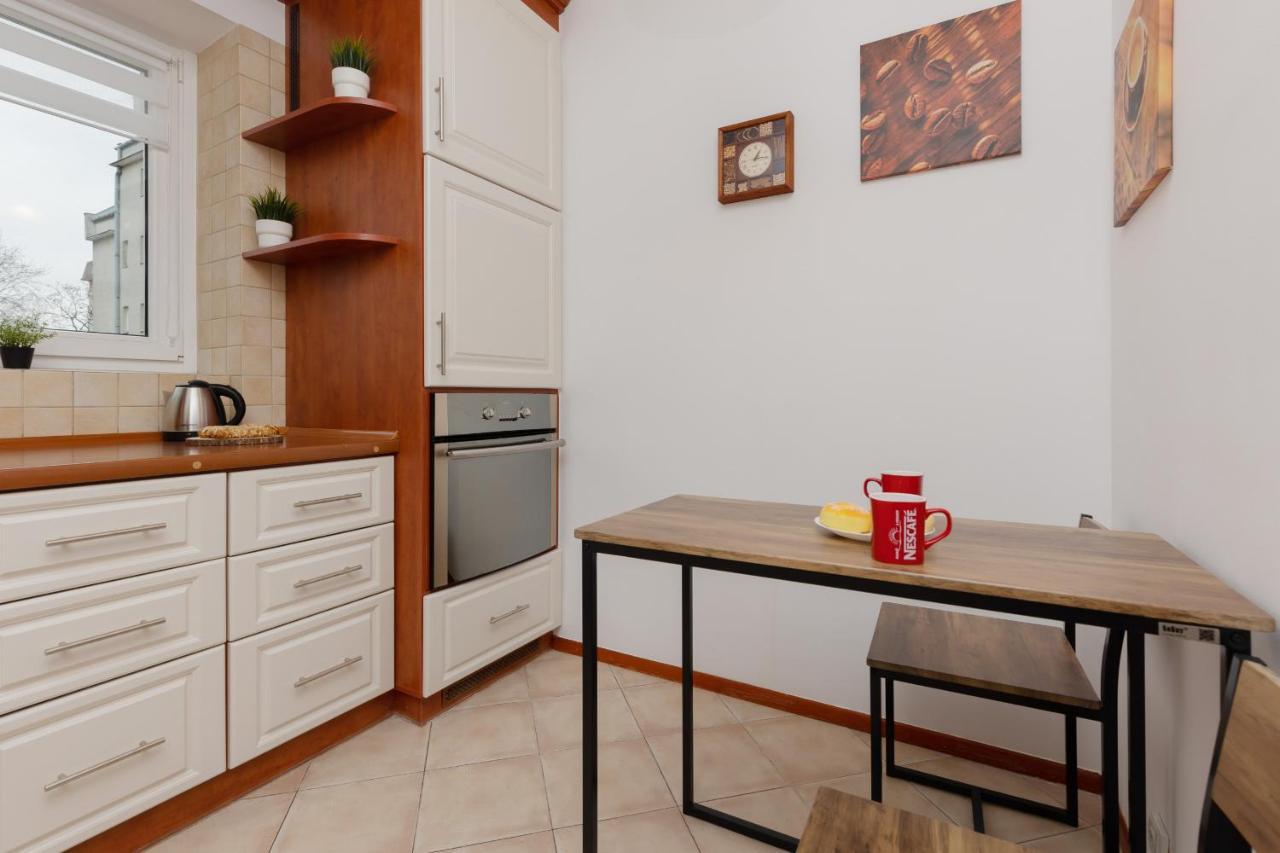 Family Bogatynska Bemowo By Renters Warszawa