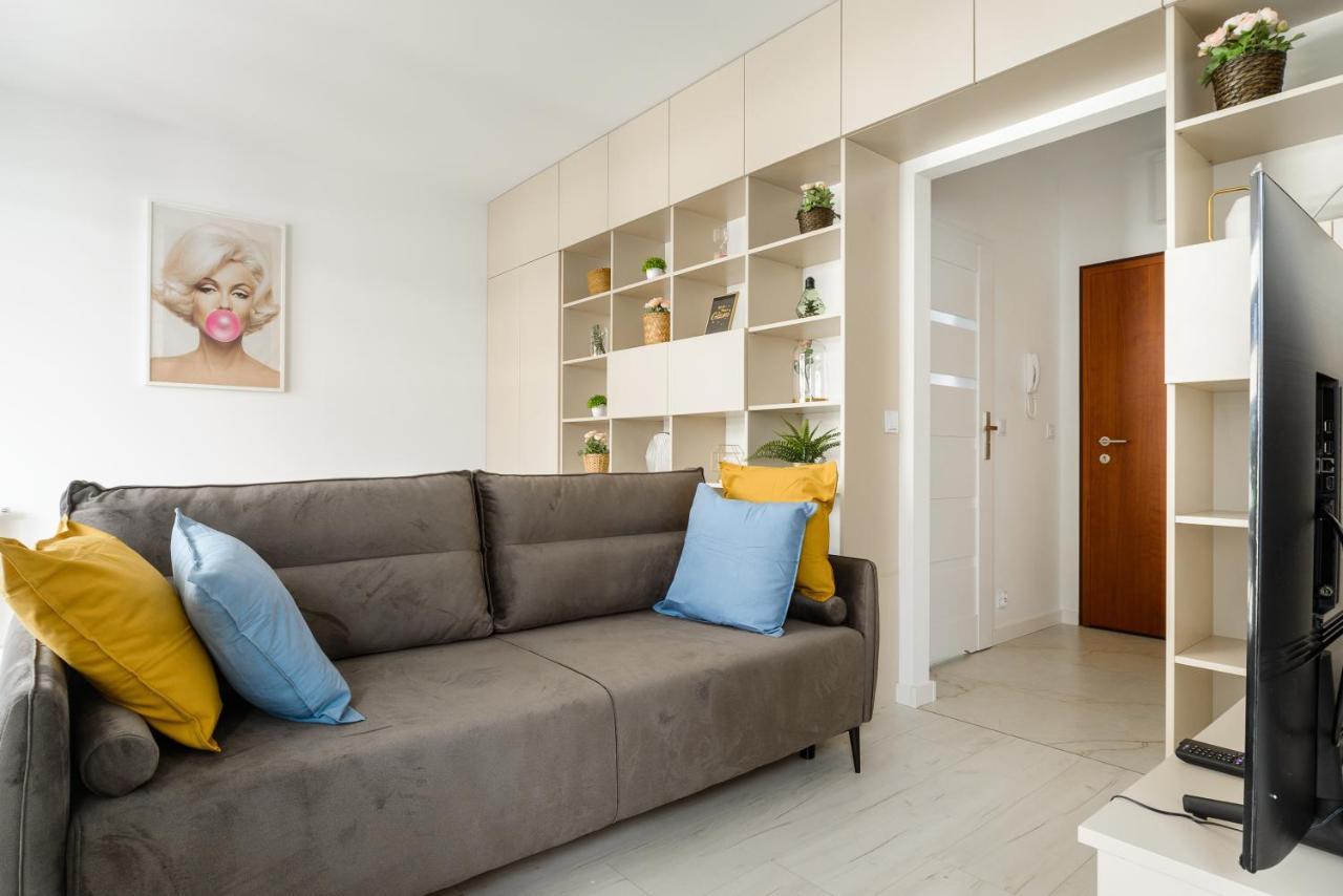 Apartment Modern Near Arkadia Center *