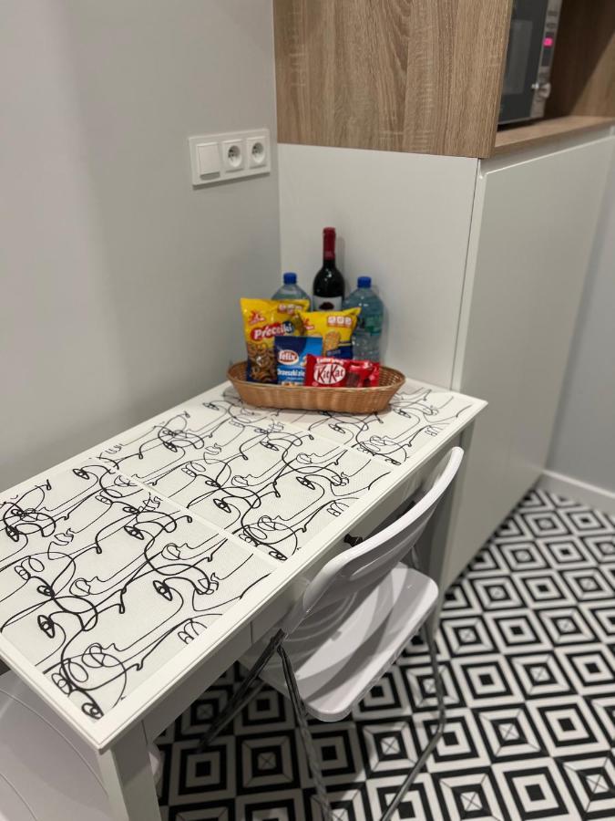 Apartament Bielany Joanny Przy Metrze