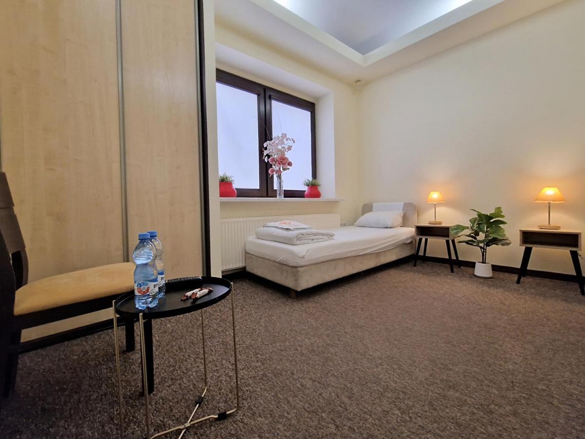 Helvetia - Private And Acomodação com café da manhã  Varsóvia