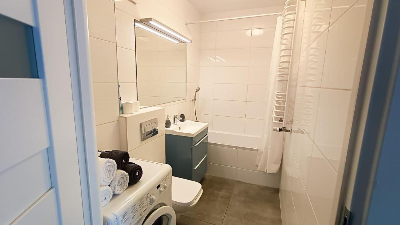 Apartment Apartament Niedaleko Centrum Warszawy Warsaw