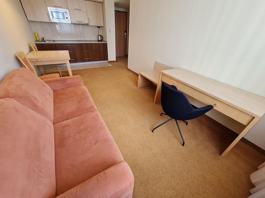 10q - Z6 Apartament 704 Varsóvia