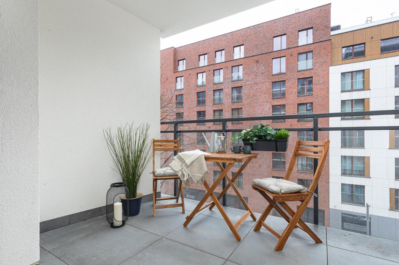 Ecru Luxurious In Port Praski With Balcony Wwa35 Warsaw