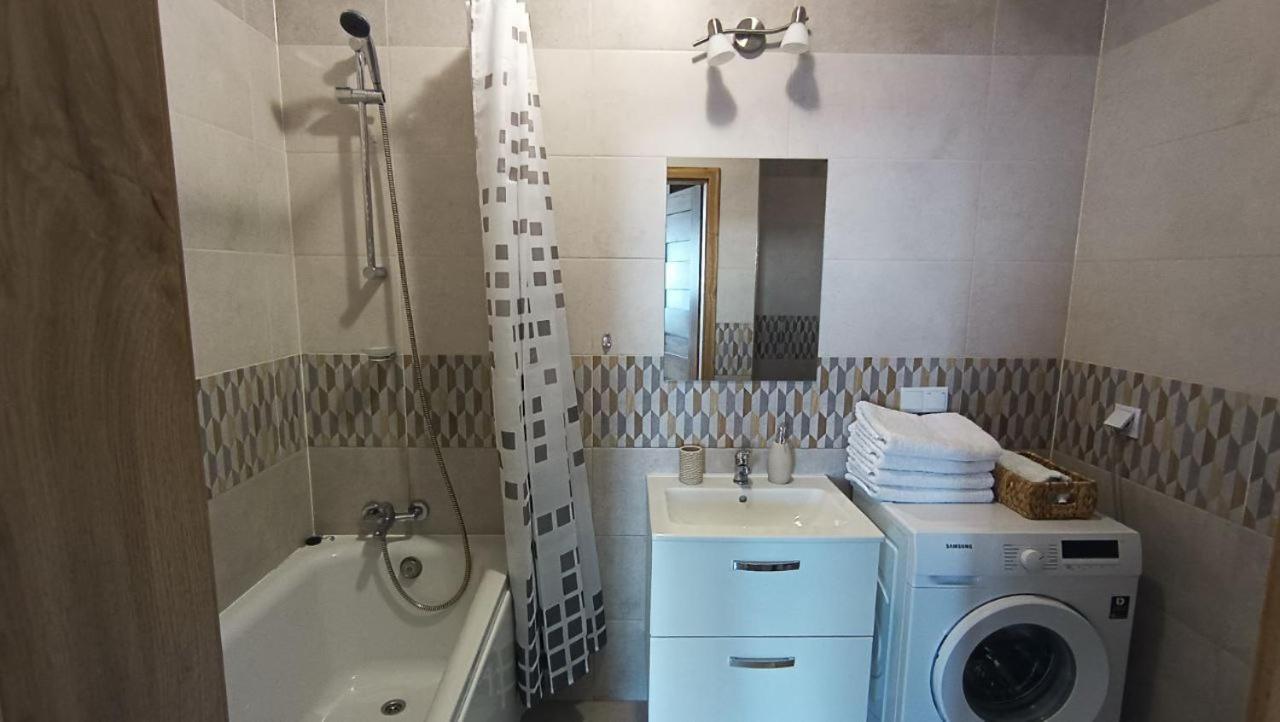 Apartment Dwa Pokoje Z Tarasem Na Dachu Warsaw