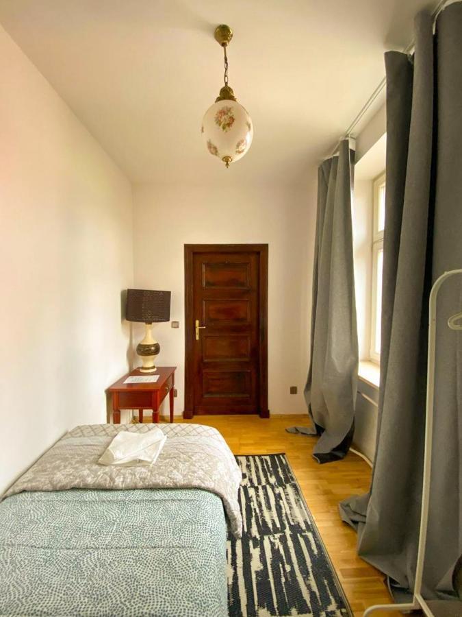 Halby Luxury Chmielna 73b Gasthof *