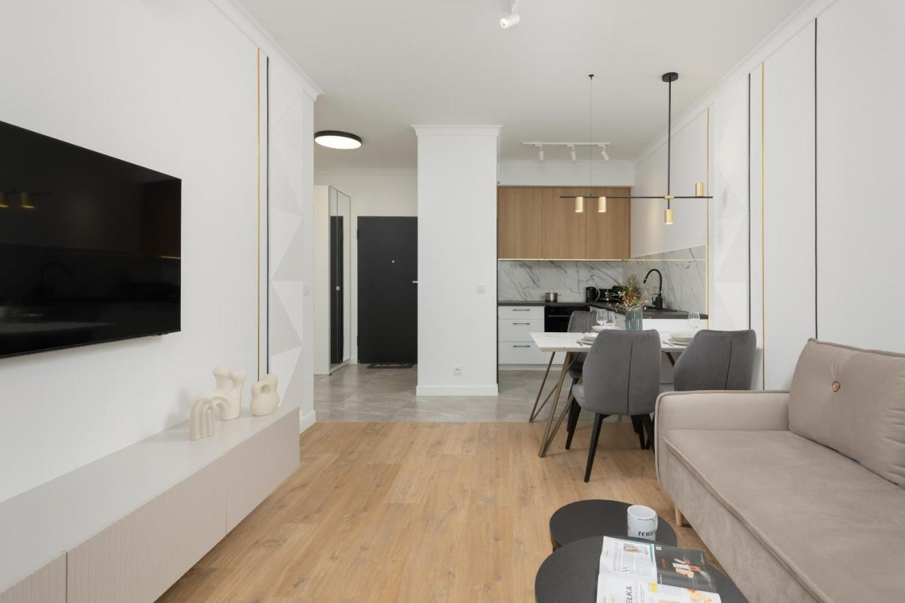 Apartment Luxury With Air-conditioning Guminska By Renters Prestige Warsaw