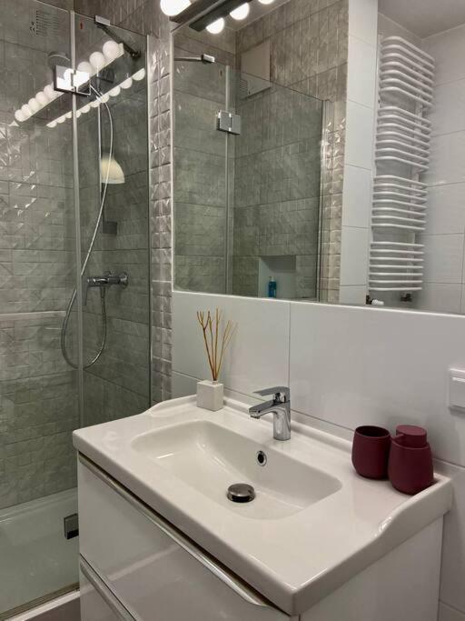 Apartament Blisko Centrum Warszawy Warsaw