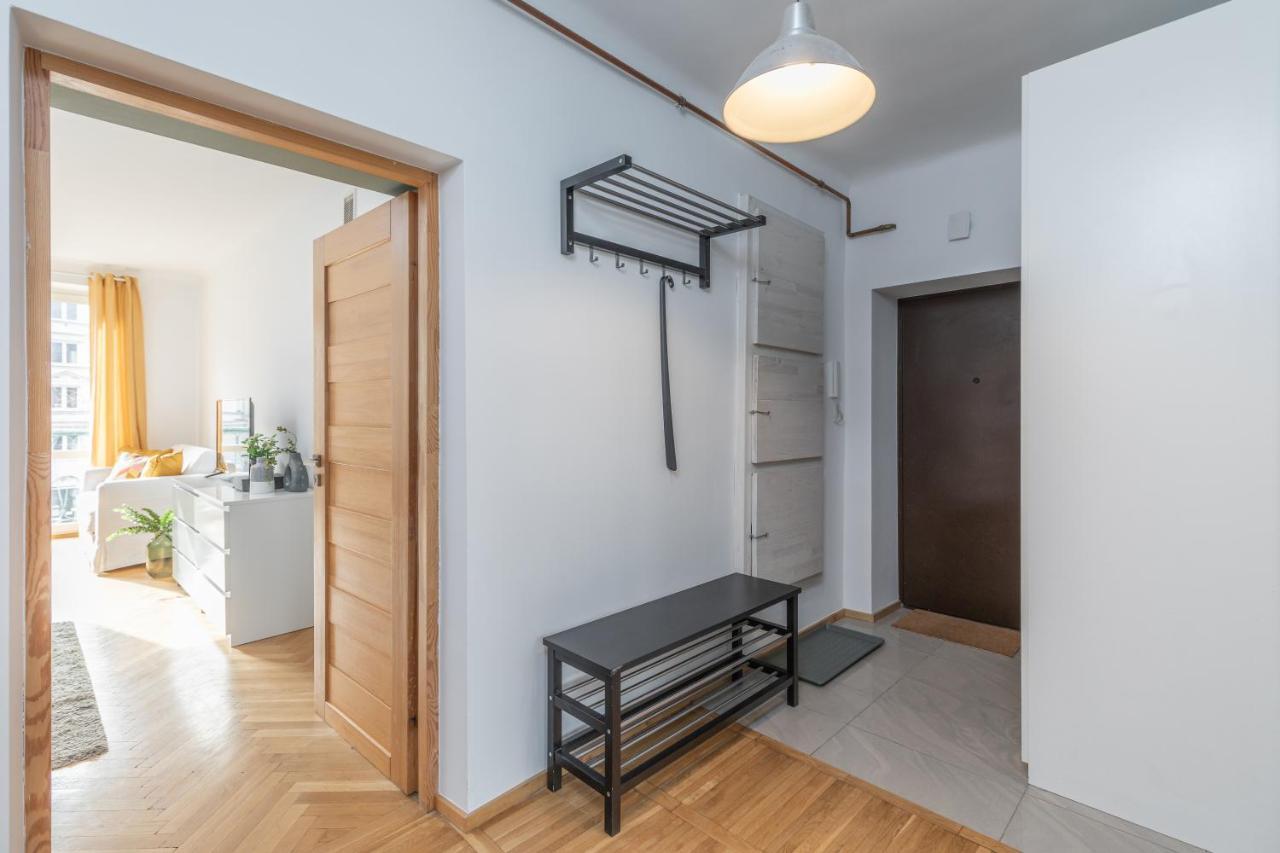 Superapart Nowolipki 23, Unwind In Urban Chic Apartament Warszawa