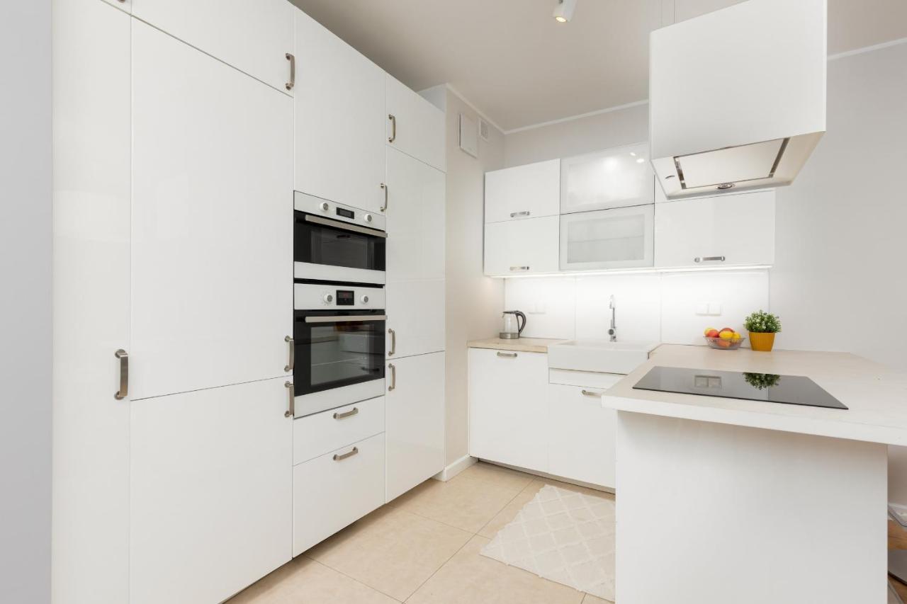 Siedmiogrodzka With Balcony & Parking Wola By Renters Warsaw