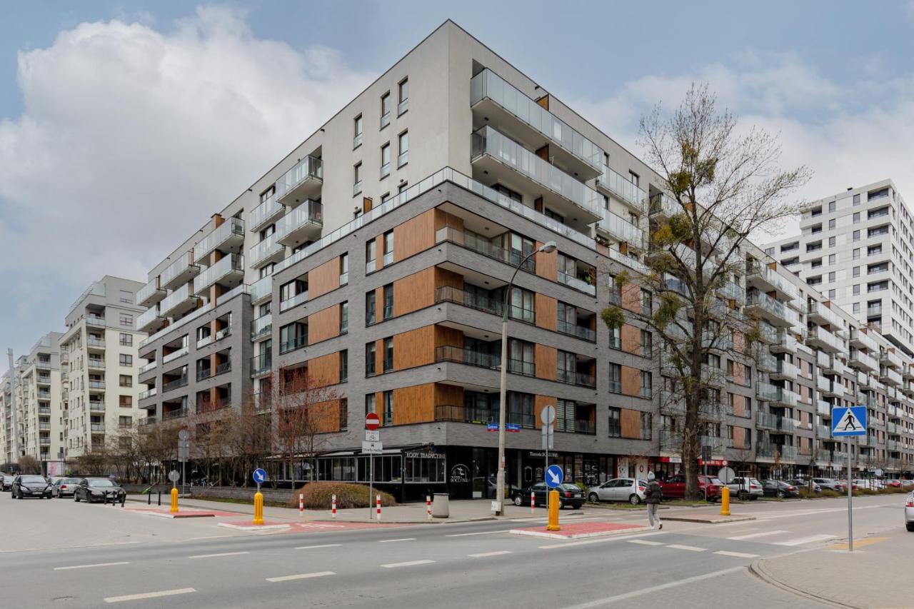 Siedmiogrodzka With Balcony & Parking Wola By Renters Apartment