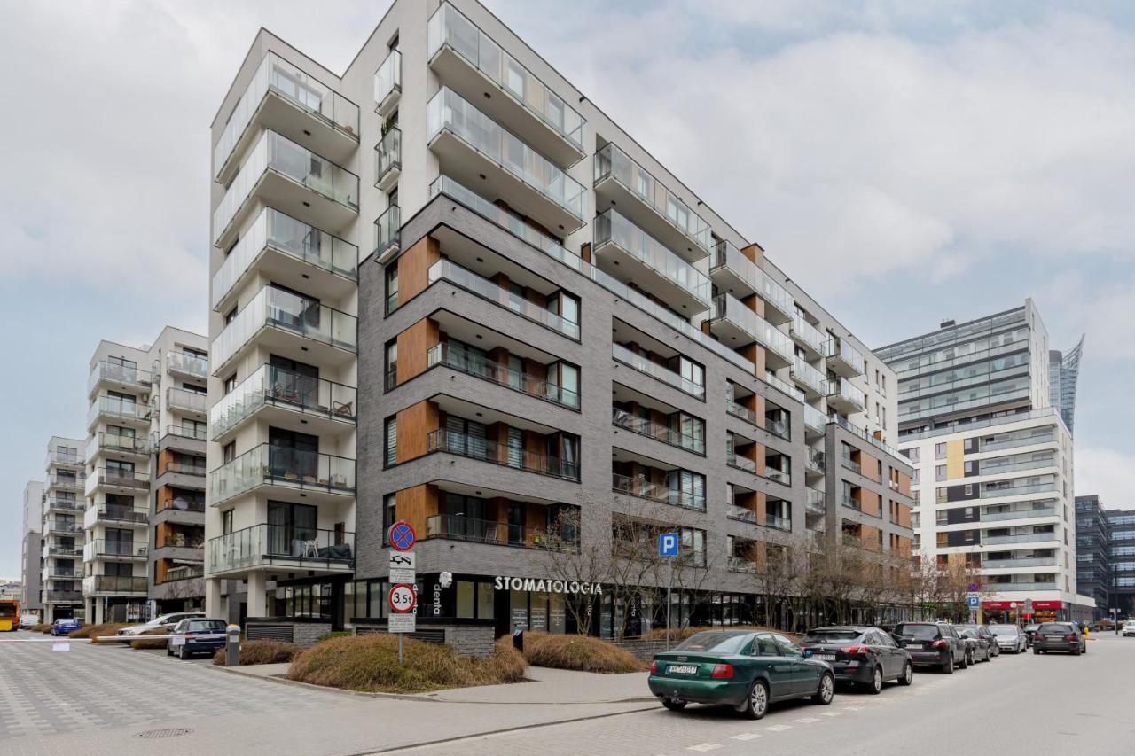 Siedmiogrodzka With Balcony & Parking Wola By Renters Apartment