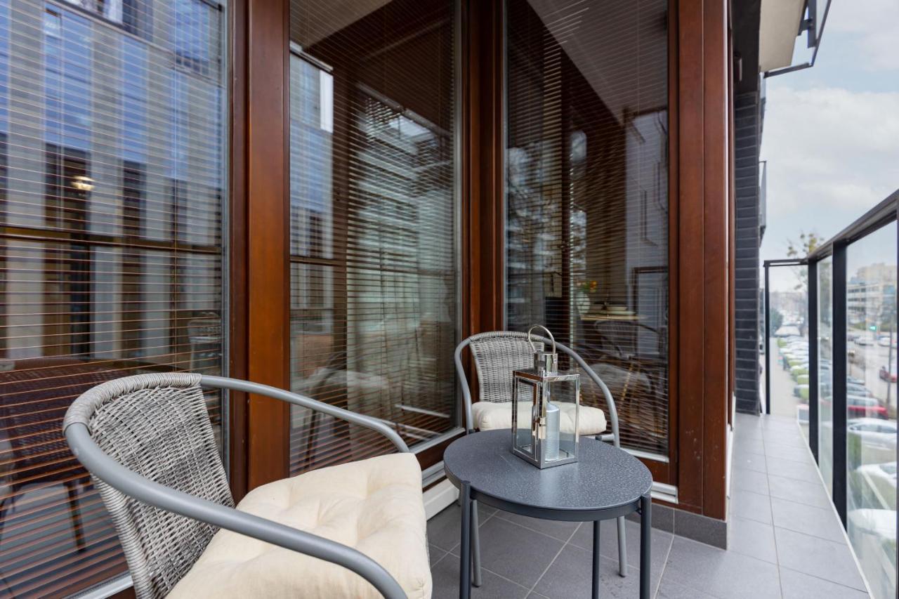 Siedmiogrodzka With Balcony & Parking Wola By Renters Apartment *