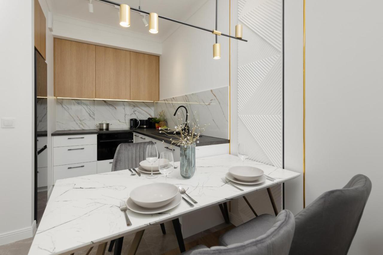Luxury With Air-conditioning Guminska By Renters Prestige * Warsaw